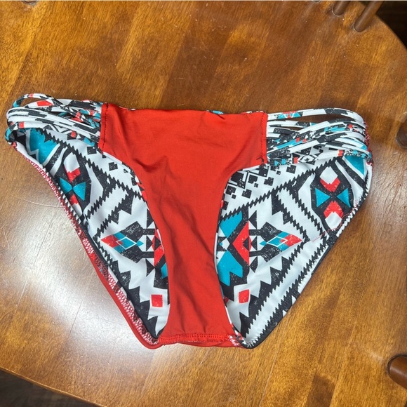 Becca Bikini Set sz Small Aztec Southwestern Pattern Coastal Cowgirl Hipster - Picture 8 of 12